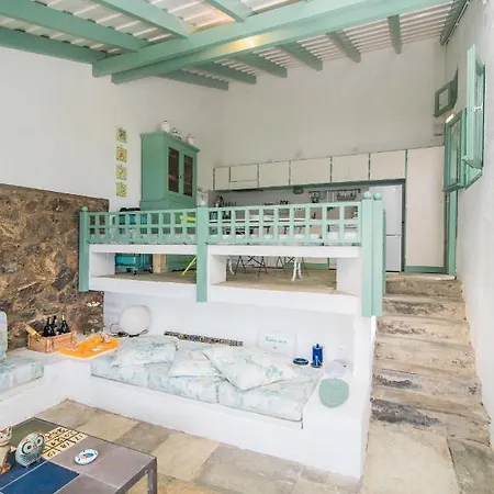 Вилла Kala.mia Charming Sea View *