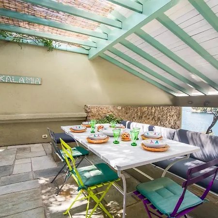 Kala.mia Charming Sea View Villa *