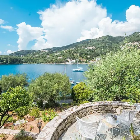 Villa Kala.mia Charming Sea View *