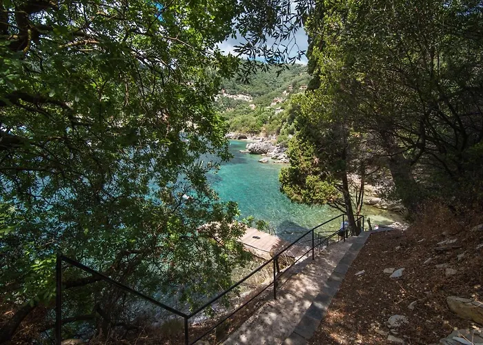 Kala.mia Charming Sea View Villa *