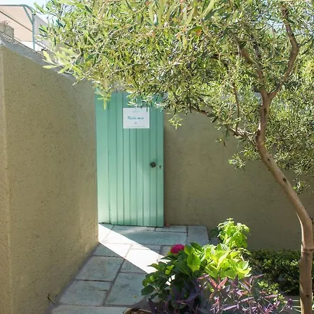 Kala.mia Charming Sea View Villa